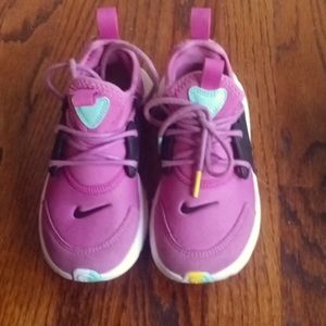 Kids shoes